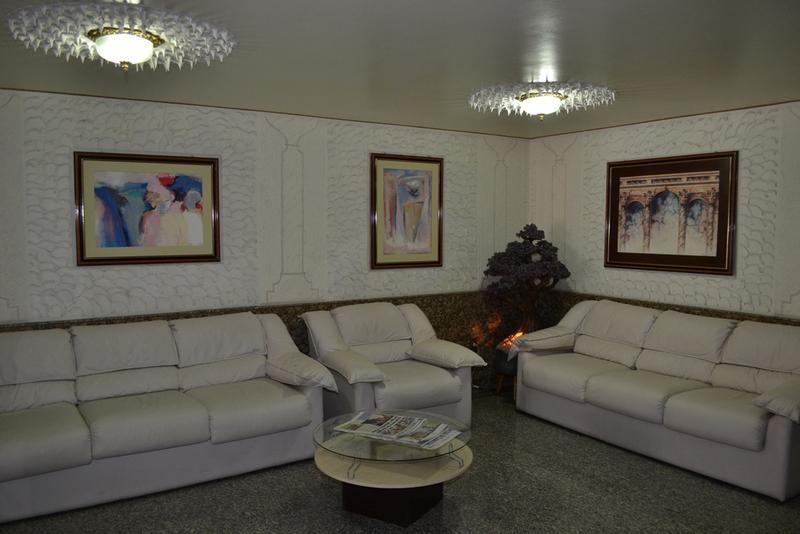 Fares Turis Hotel Uruguaiana Buitenkant foto