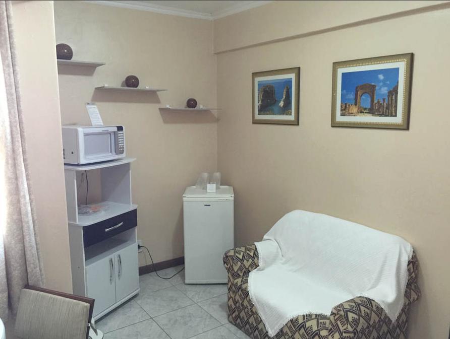 Fares Turis Hotel Uruguaiana Buitenkant foto